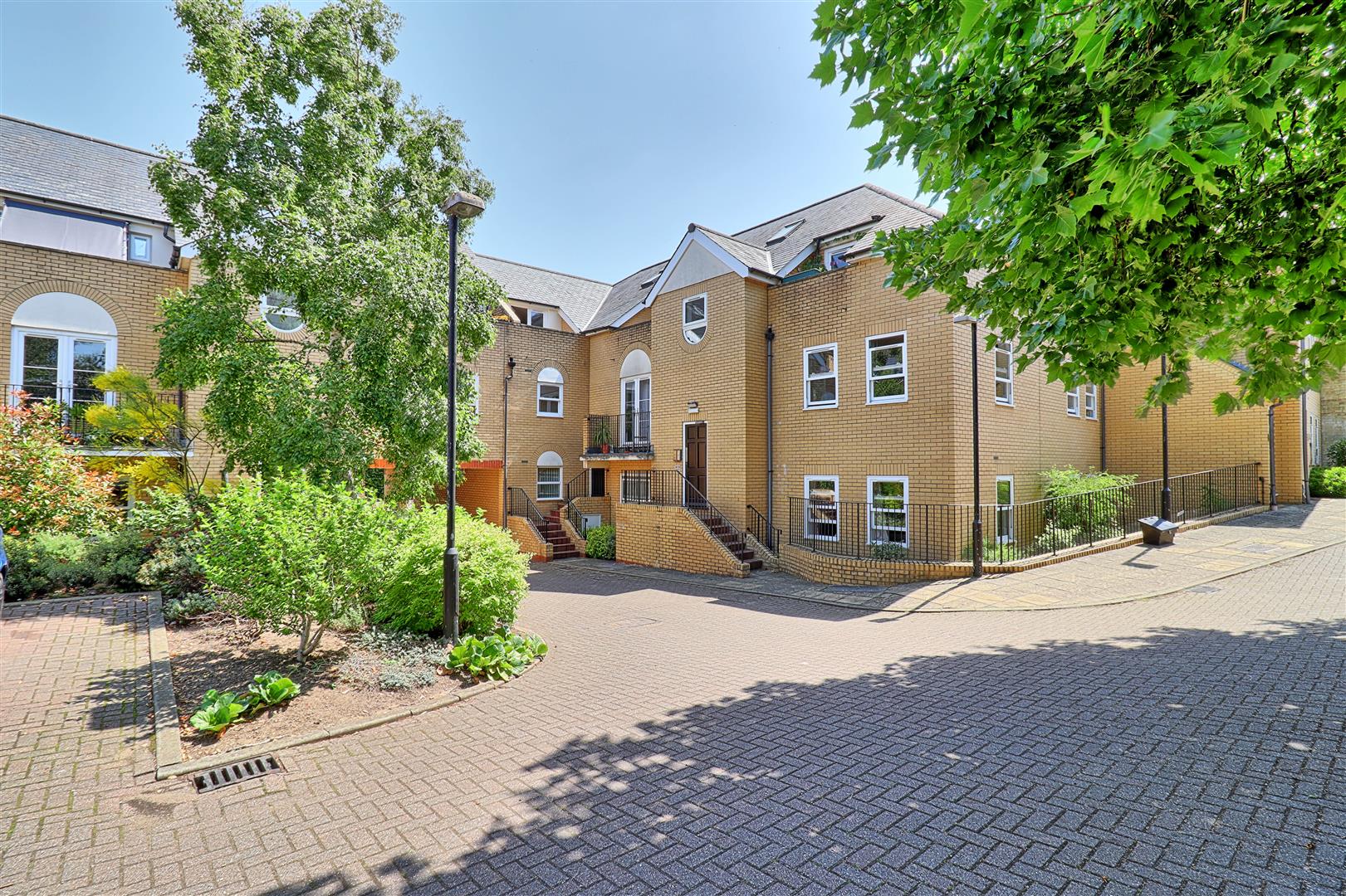 property_image 